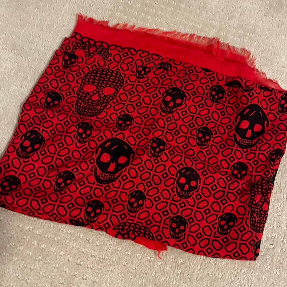 Alexander McQueen scarf